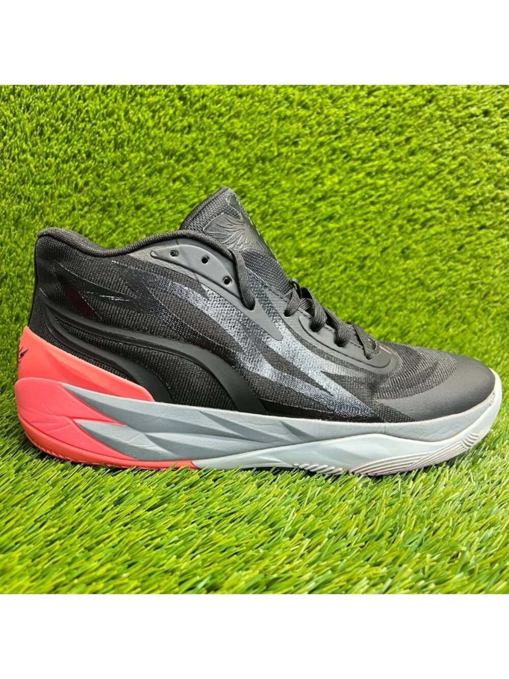 Puma LaMelo Ball MB.02 Mens Size 10 Black Gray Pink Running Basketball Shoes